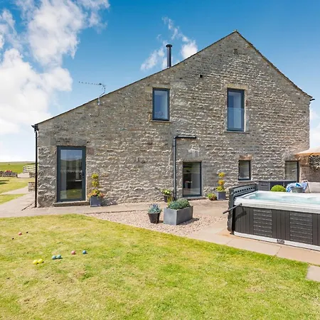 Holiday home Dallicar House *